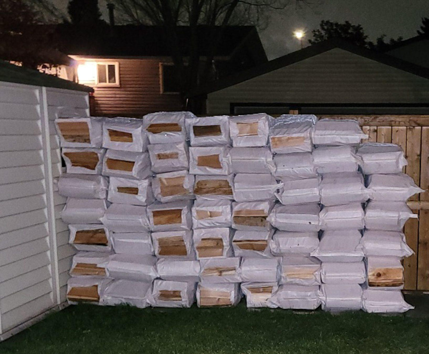 Extra Large TADA Cedar 2.6 Cu.ft Firewood Bags