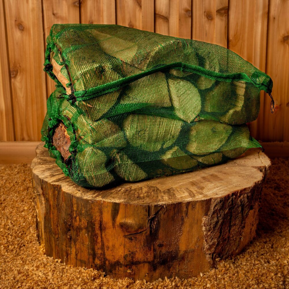 Dried BC Larch/Douglas Fir Firewood Bags, Large 1.5 Cu.Ft
