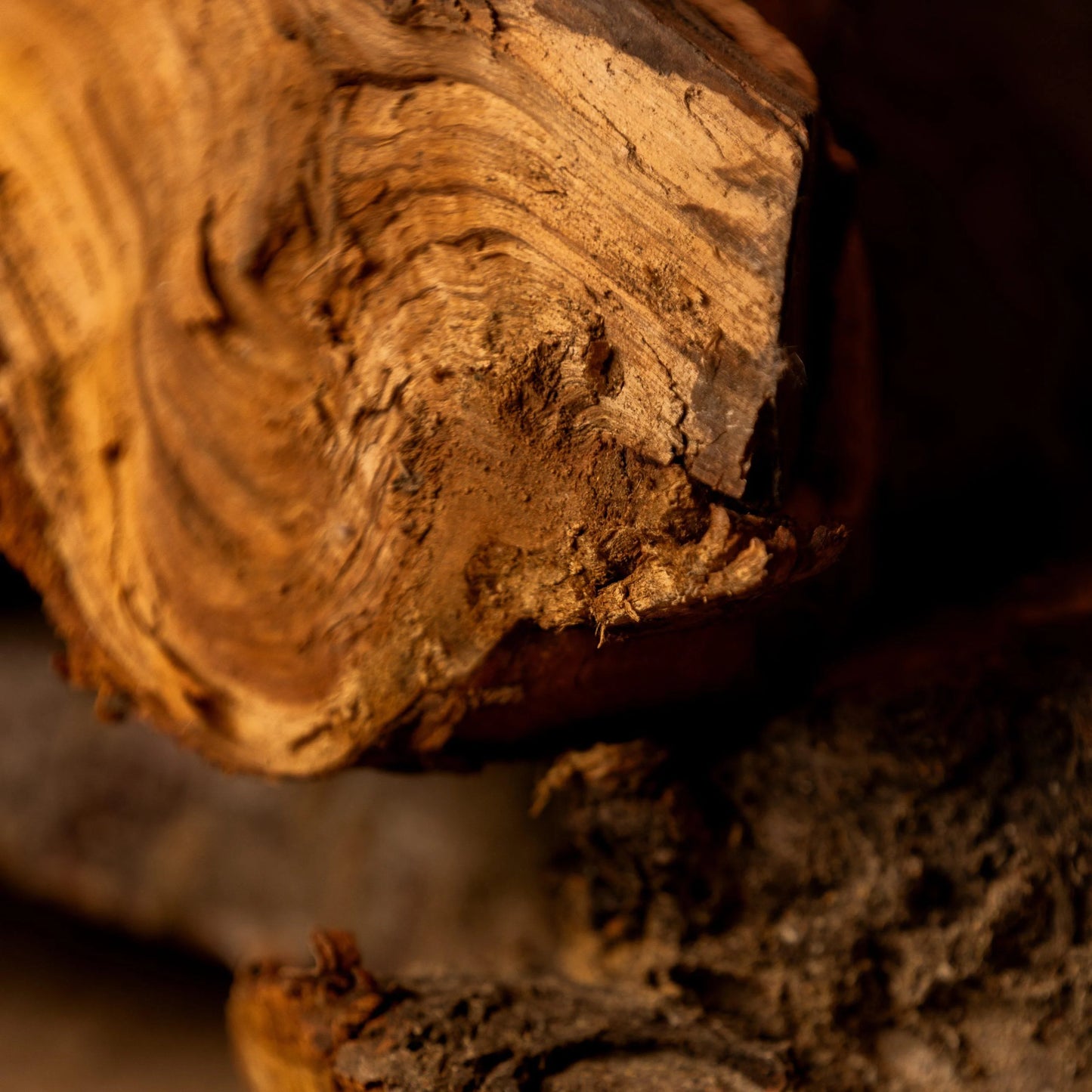 Naturally Seasoned BC Orchard Apple Firewood