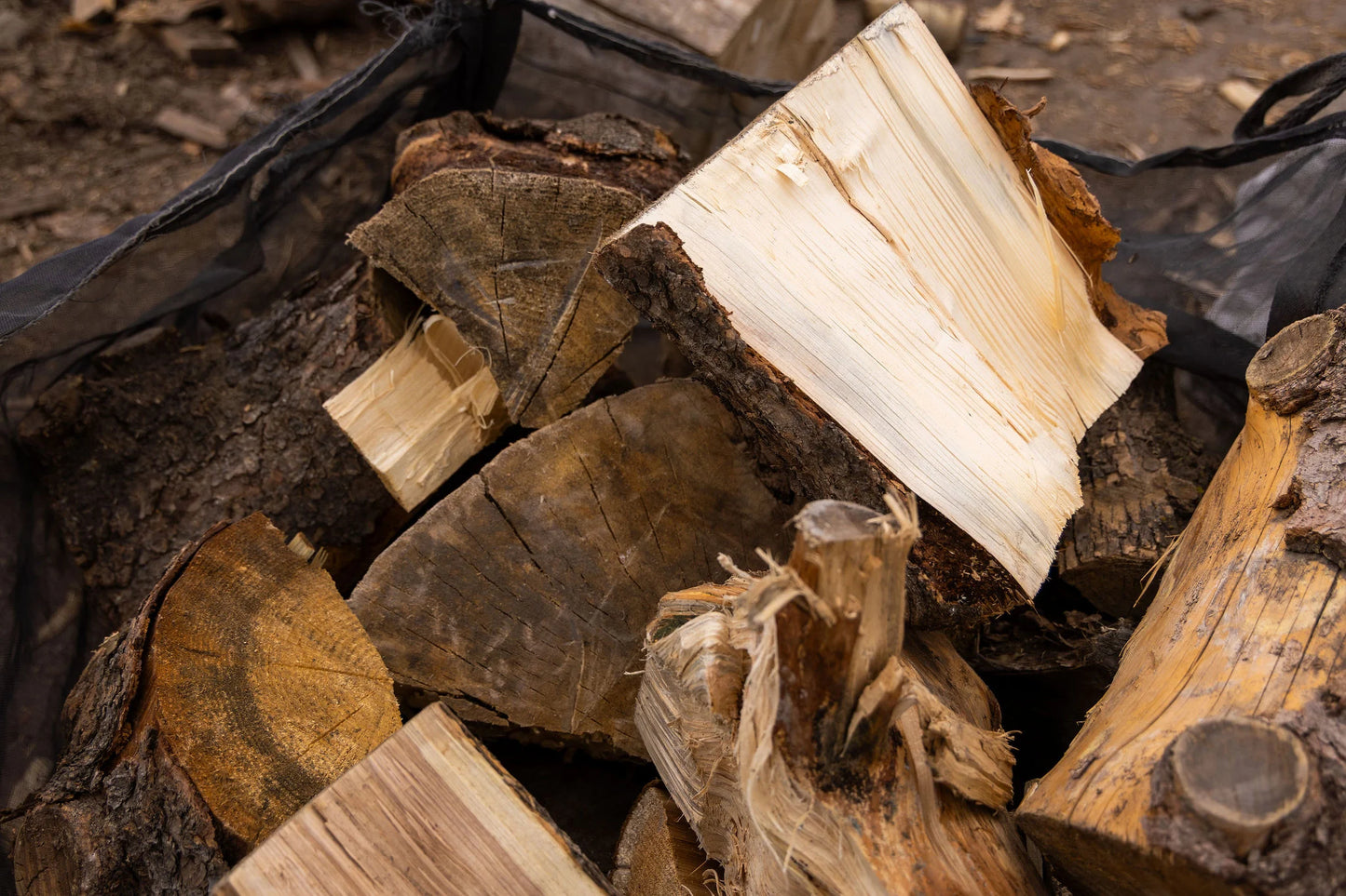 Alberta Camping Firewood Mix (Spruce/Pine)